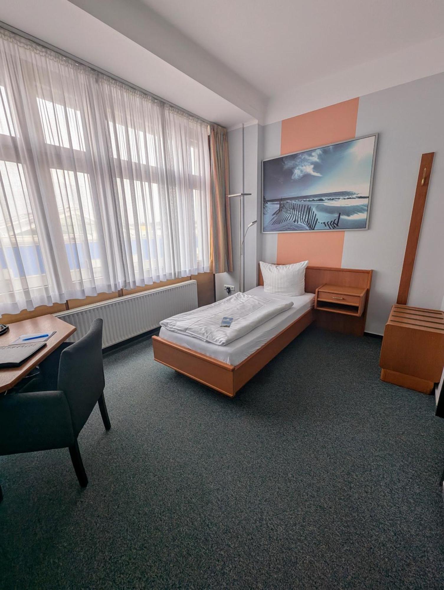 Dlrg Tagungszentrum Hotel Delphin Bad Nenndorf Εξωτερικό φωτογραφία